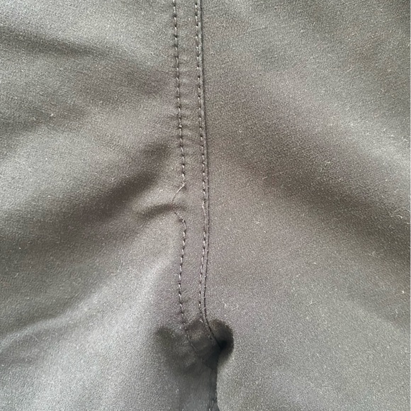 Huk Men's Black Performance Fishing Shorts - Picture 5 of 10